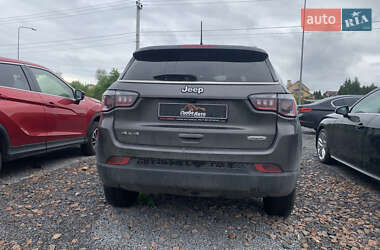 Внедорожник / Кроссовер Jeep Compass 2021 в 