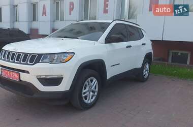 Внедорожник / Кроссовер Jeep Compass 2017 в 