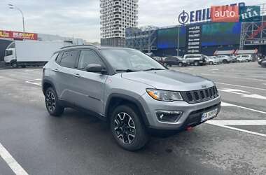 Внедорожник / Кроссовер Jeep Compass 2021 в 