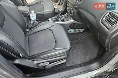 Позашляховик / Кросовер Jeep Compass 2017 в 