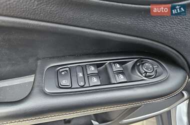 Позашляховик / Кросовер Jeep Compass 2017 в 