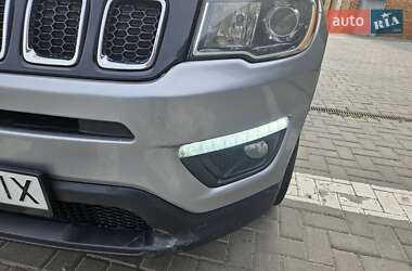Позашляховик / Кросовер Jeep Compass 2017 в 