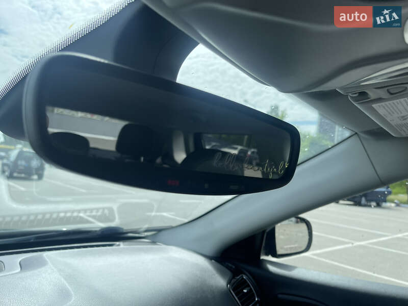 Внедорожник / Кроссовер Jeep Compass 2017 в Киеве