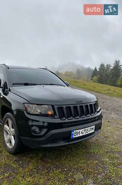 Внедорожник / Кроссовер Jeep Compass 2014 в 