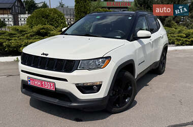 Позашляховик / Кросовер Jeep Compass 2018 в 
