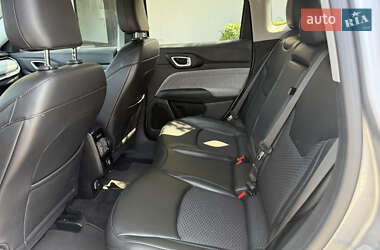 Внедорожник / Кроссовер Jeep Compass 2021 в 