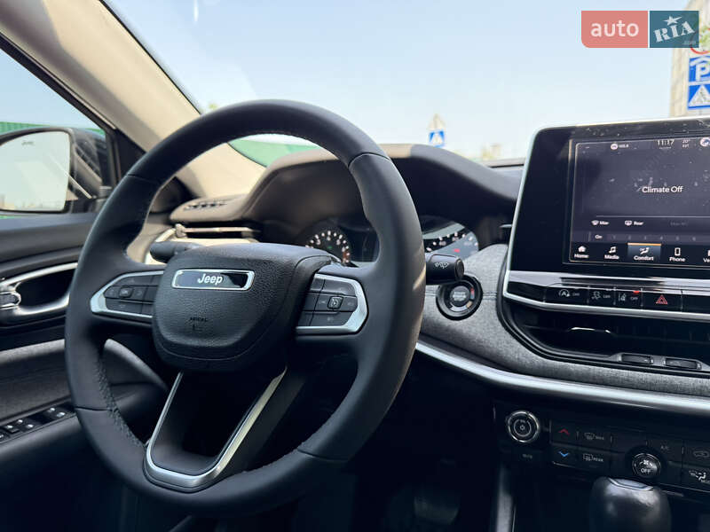 Внедорожник / Кроссовер Jeep Compass 2021 в Киеве