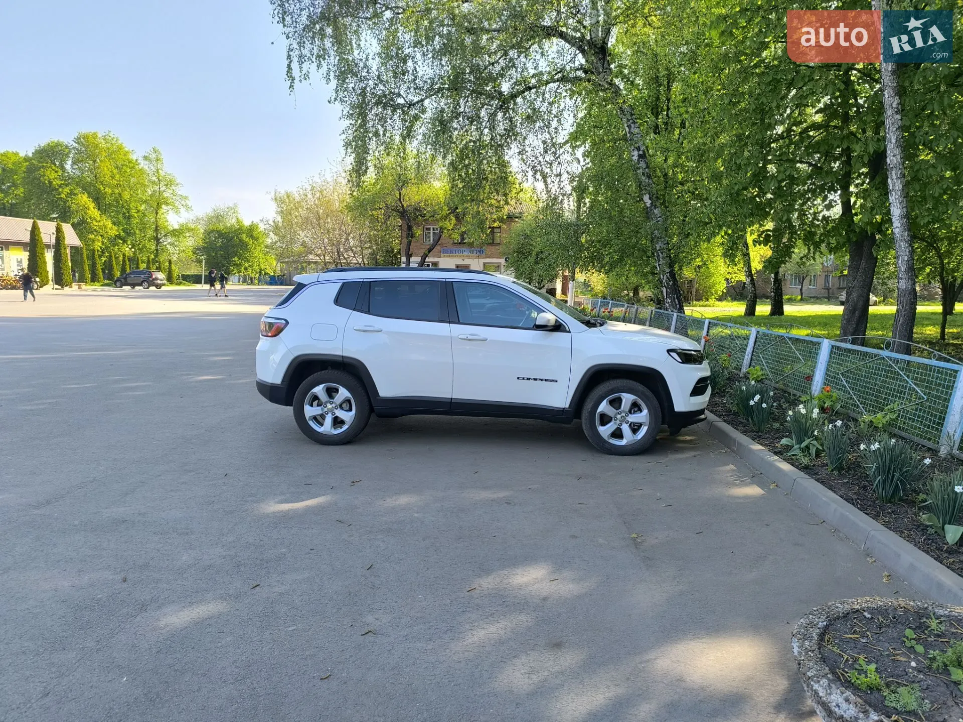2020 Jeep Compass - фото 1
