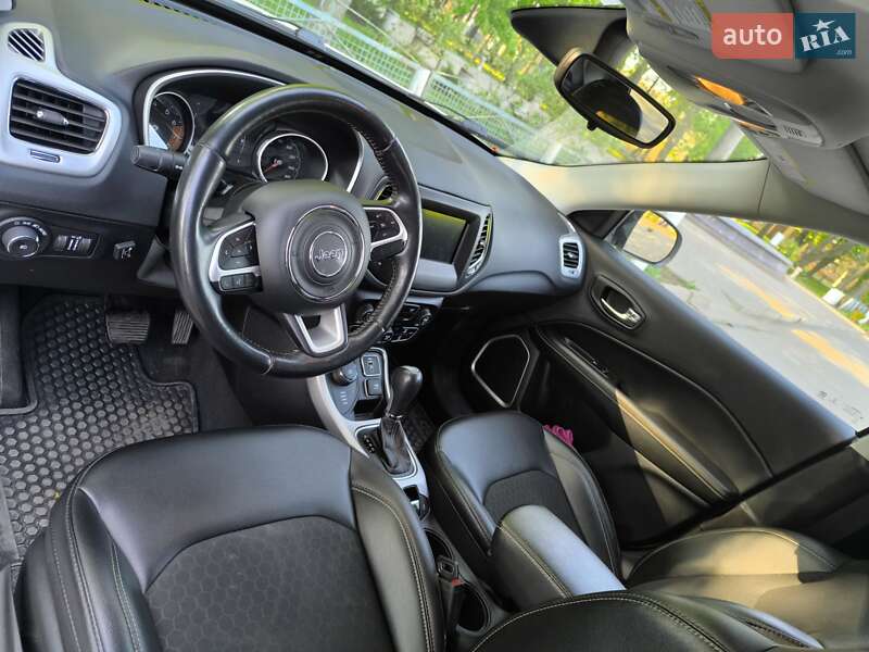 Внедорожник / Кроссовер Jeep Compass 2020 в Сахновщине