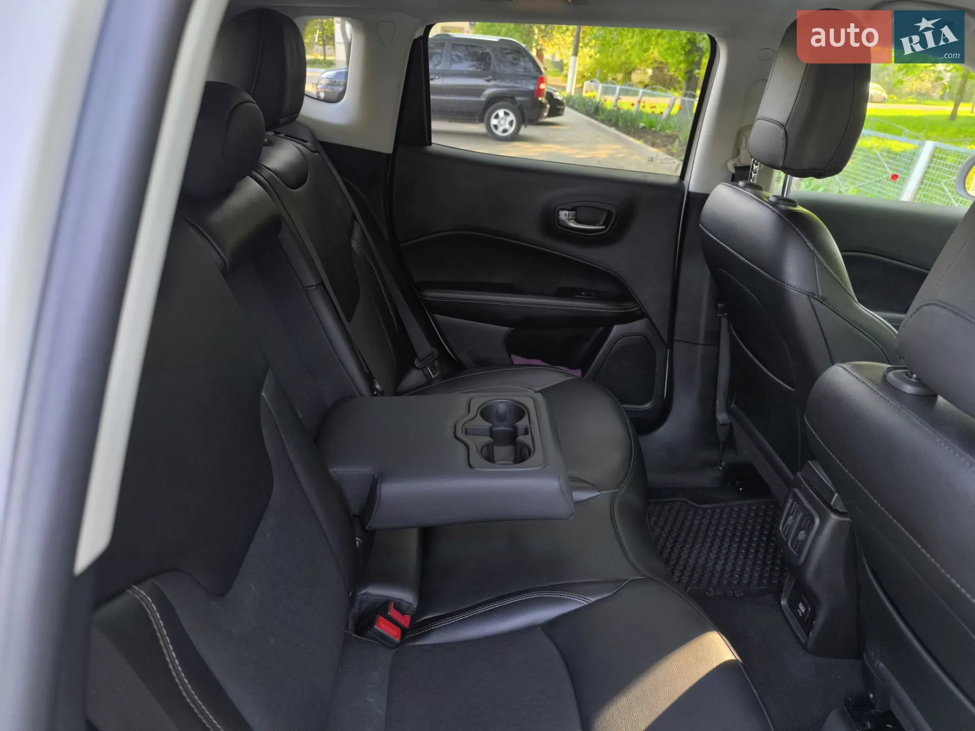 2020 Jeep Compass - мініатюра 10