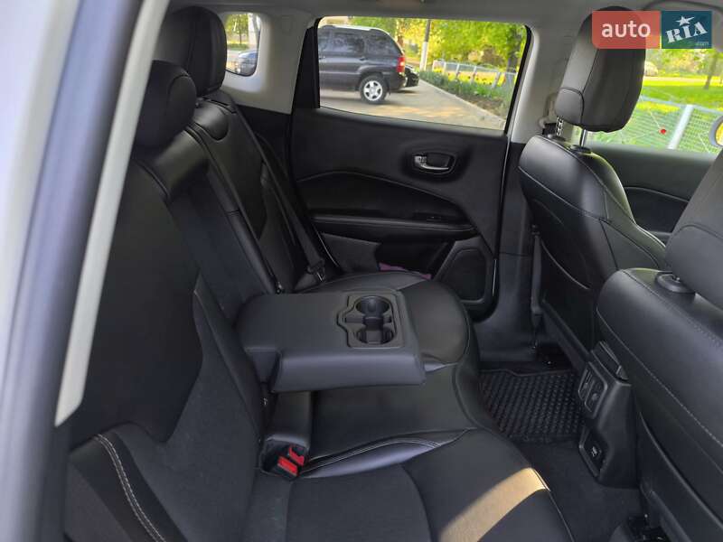 Внедорожник / Кроссовер Jeep Compass 2020 в Сахновщине