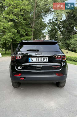 Внедорожник / Кроссовер Jeep Compass 2022 в 