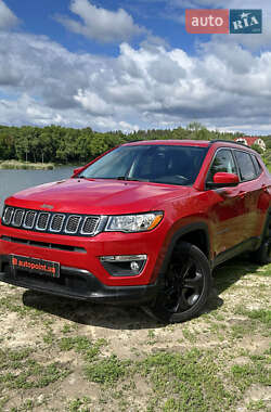 Внедорожник / Кроссовер Jeep Compass 2017 в 