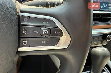 Позашляховик / Кросовер Jeep Compass 2022 в 