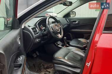 Внедорожник / Кроссовер Jeep Compass 2018 в 