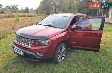 Внедорожник / Кроссовер Jeep Compass 2013 в 