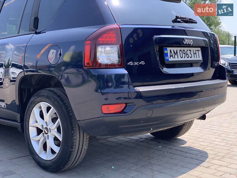 Внедорожник / Кроссовер Jeep Compass 2016 в Бердичеве