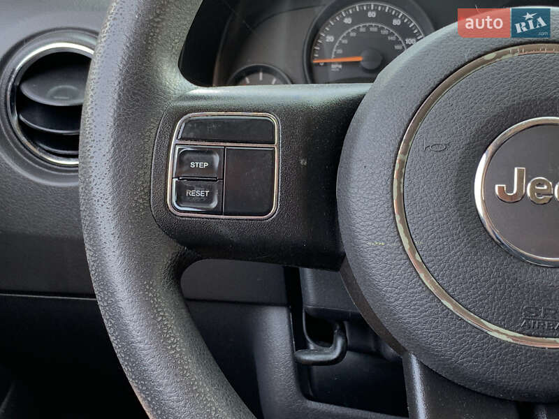 Позашляховик / Кросовер Jeep Compass 2016 в Бердичеві фото 42 Позашляховик / Кросовер Jeep Compass 2016 в Бердичеві