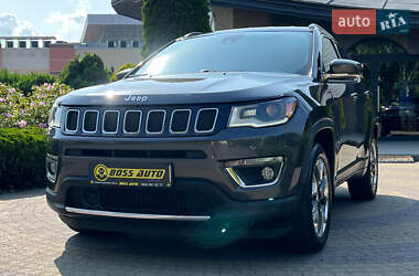 Внедорожник / Кроссовер Jeep Compass 2017 в 