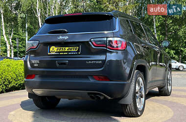 Внедорожник / Кроссовер Jeep Compass 2017 в 