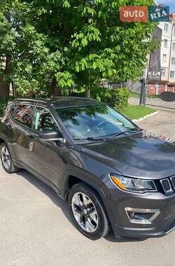 Внедорожник / Кроссовер Jeep Compass 2018 в 