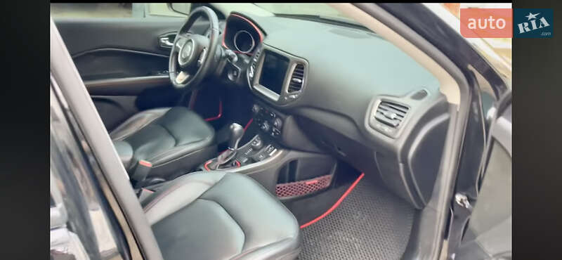 Внедорожник / Кроссовер Jeep Compass 2017 в Днепре