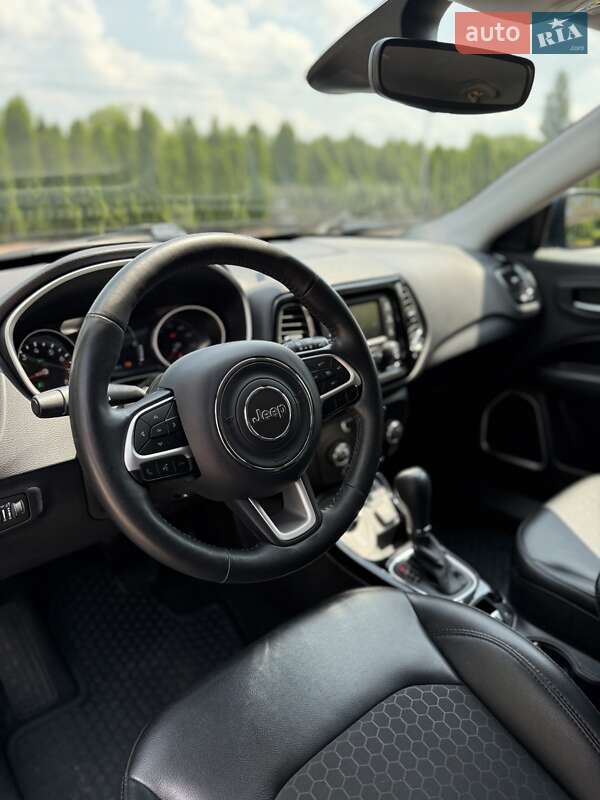 Внедорожник / Кроссовер Jeep Compass 2018 в Киеве