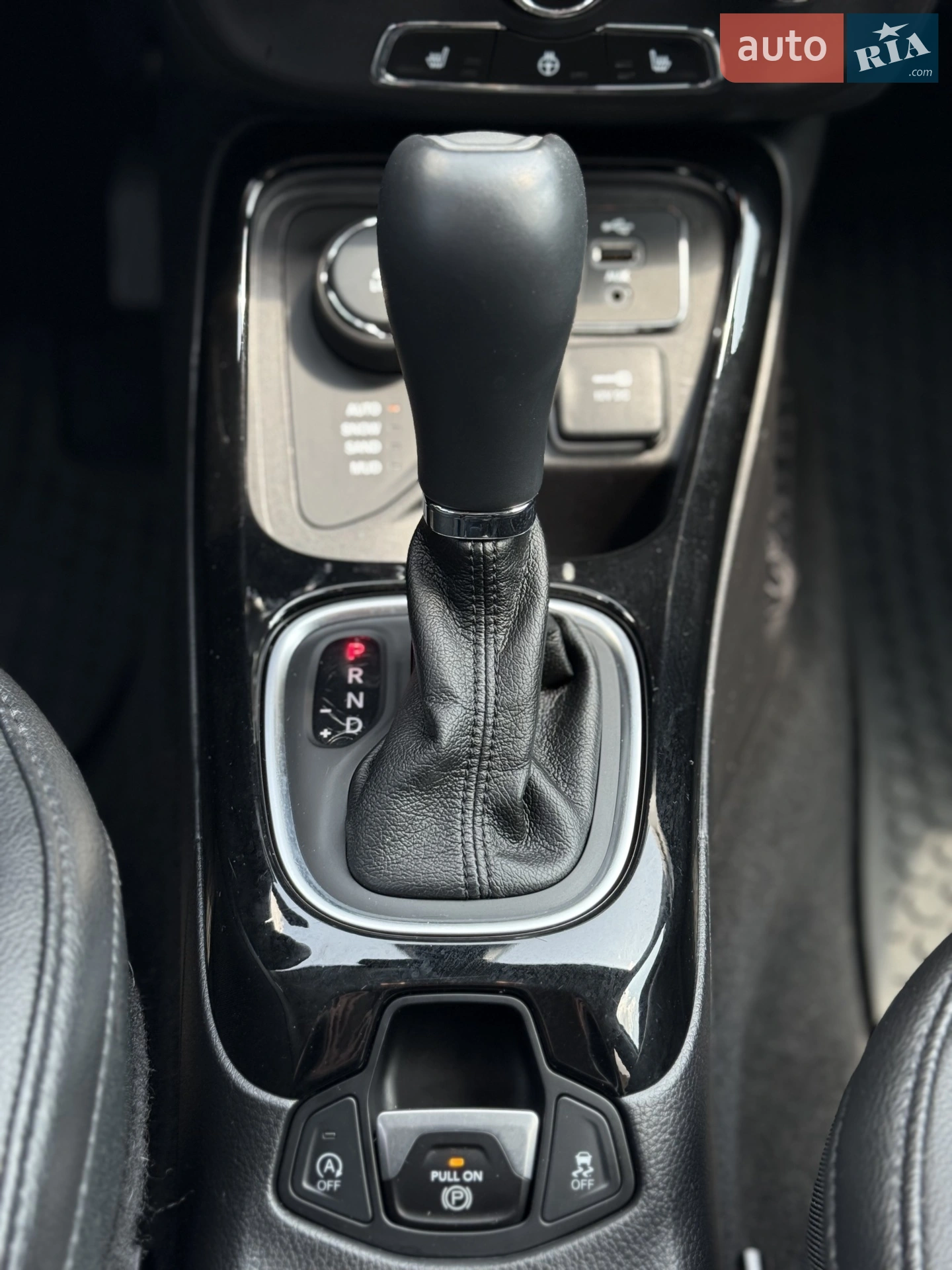 2018 Jeep Compass - мініатюра 18