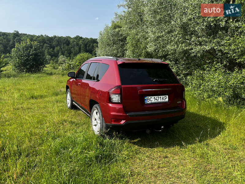 Внедорожник / Кроссовер Jeep Compass 2016 в Днепре