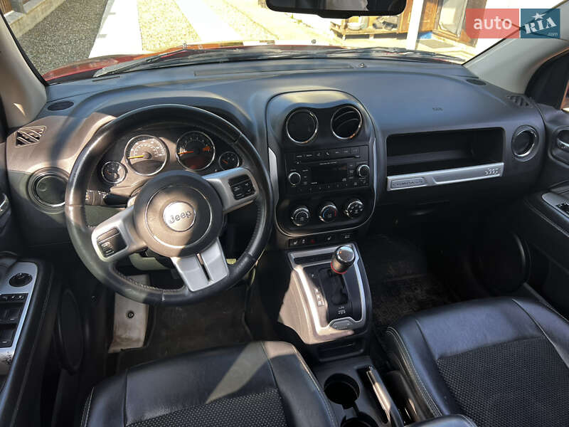 Внедорожник / Кроссовер Jeep Compass 2016 в Днепре