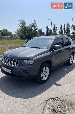 Внедорожник / Кроссовер Jeep Compass 2014 в Киеве