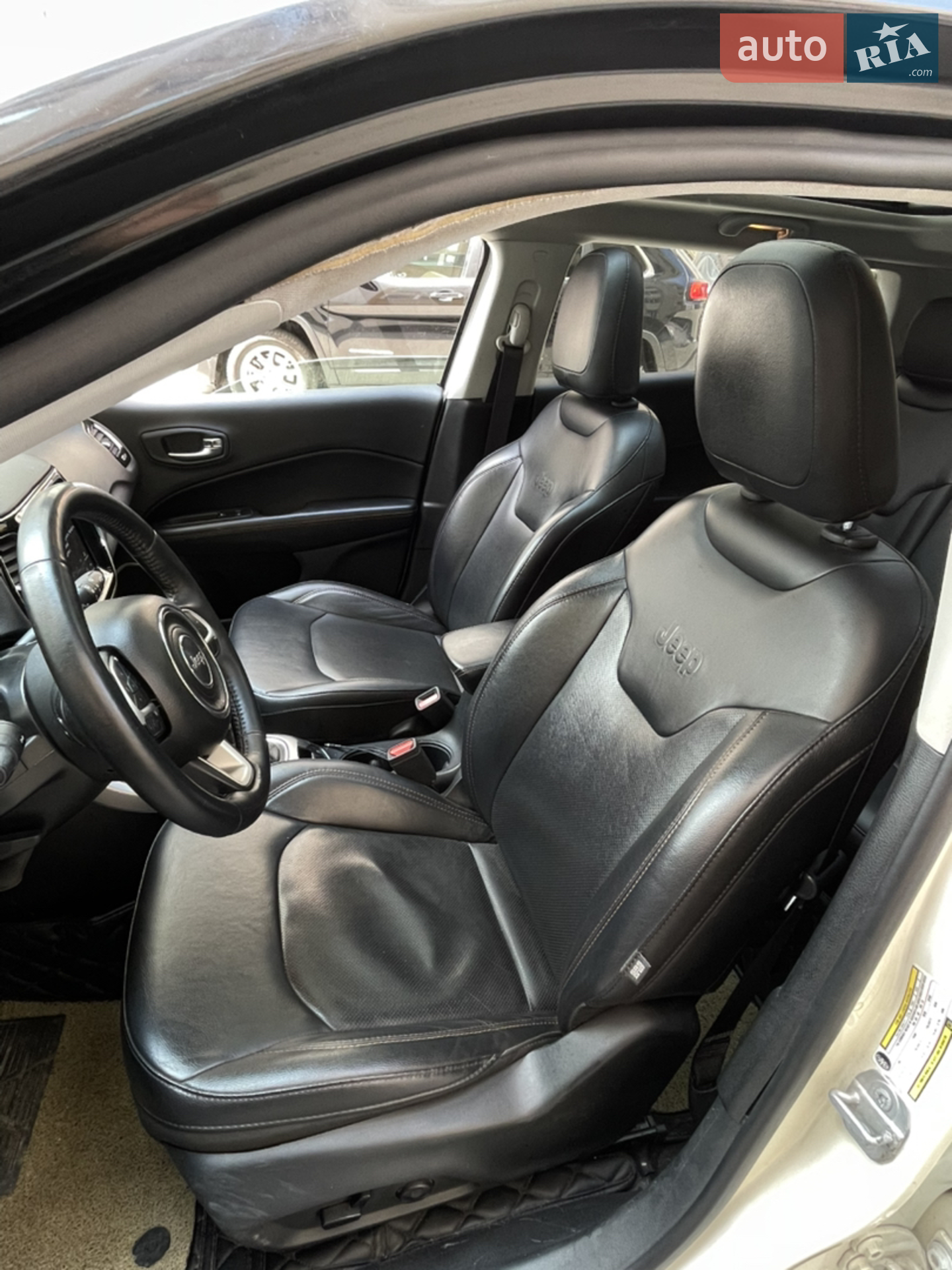 2018 Jeep Compass - мініатюра 15