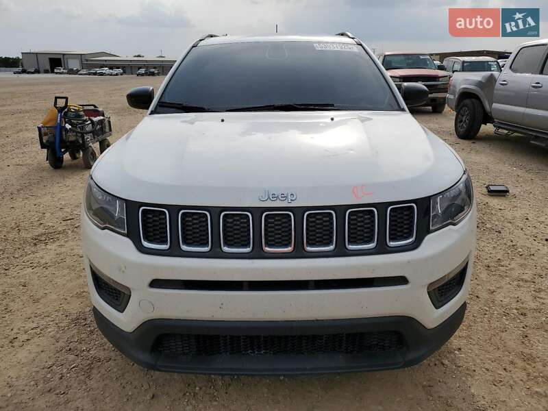 Внедорожник / Кроссовер Jeep Compass 2019 в Львове