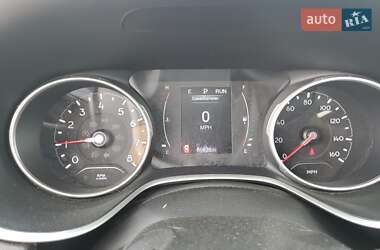 Внедорожник / Кроссовер Jeep Compass 2019 в 