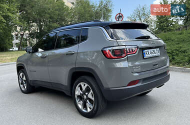 Внедорожник / Кроссовер Jeep Compass 2019 в 