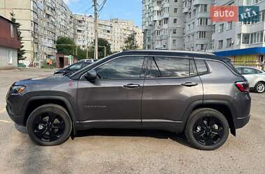 Внедорожник / Кроссовер Jeep Compass 2022 в 