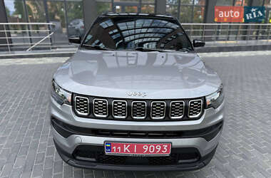 Внедорожник / Кроссовер Jeep Compass 2022 в 