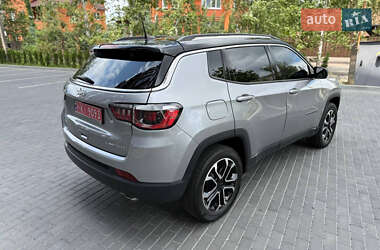 Внедорожник / Кроссовер Jeep Compass 2022 в 