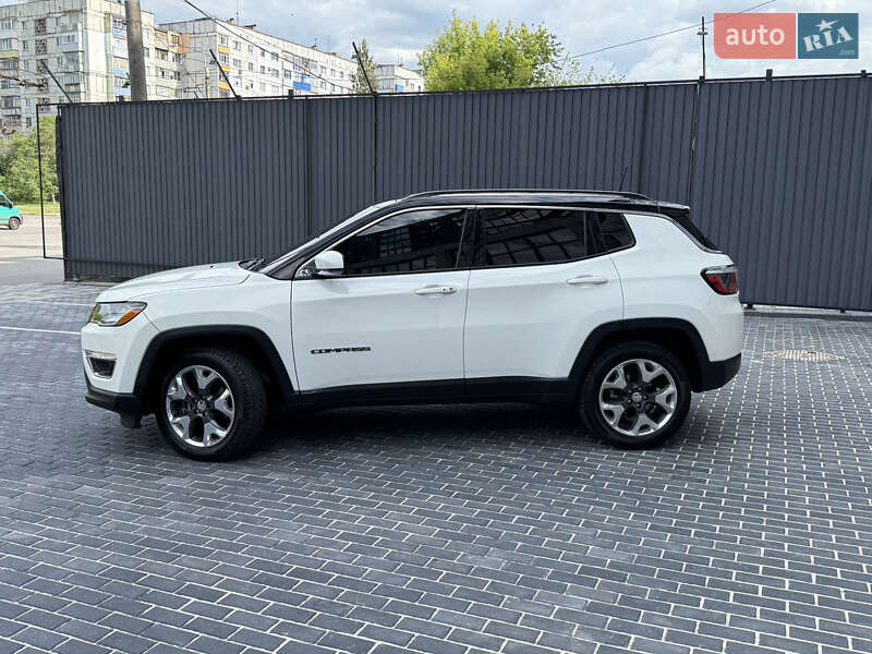 Внедорожник / Кроссовер Jeep Compass 2017 в Полтаве