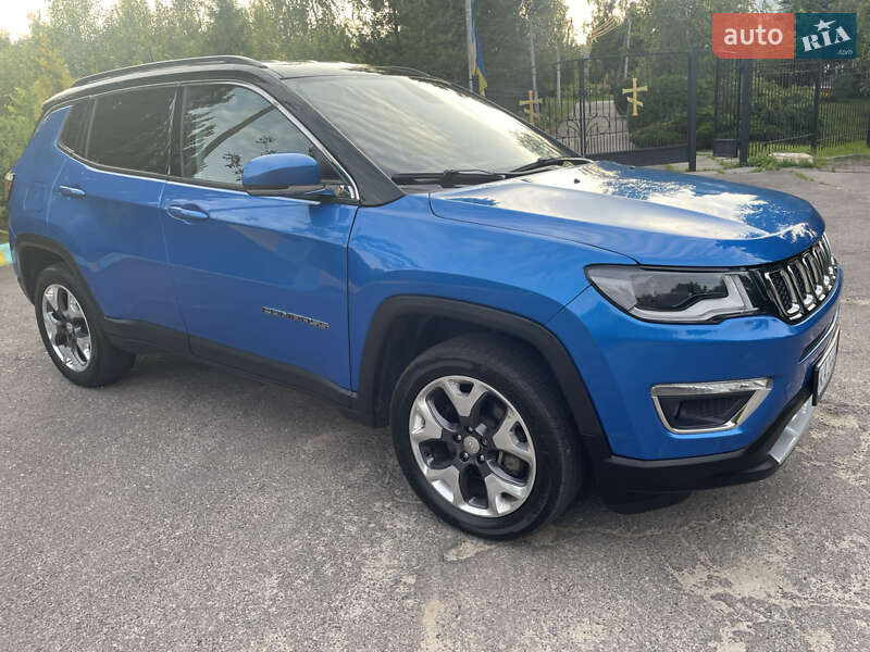 Внедорожник / Кроссовер Jeep Compass 2019 в Киеве