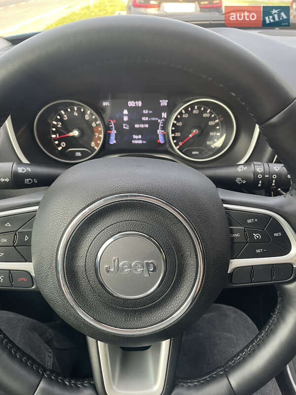 Внедорожник / Кроссовер Jeep Compass 2019 в Киеве