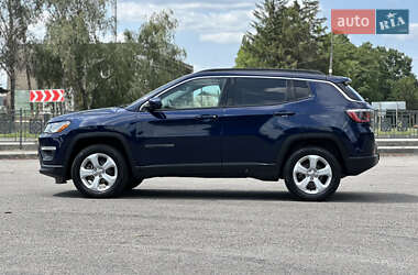 Внедорожник / Кроссовер Jeep Compass 2018 в 