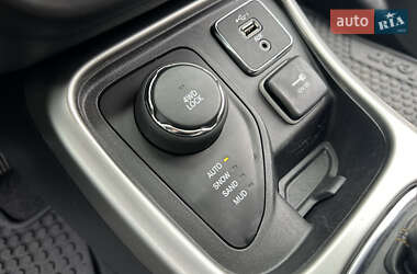 Внедорожник / Кроссовер Jeep Compass 2018 в 
