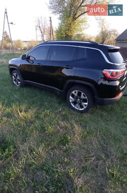 Позашляховик / Кросовер Jeep Compass 2017 в 