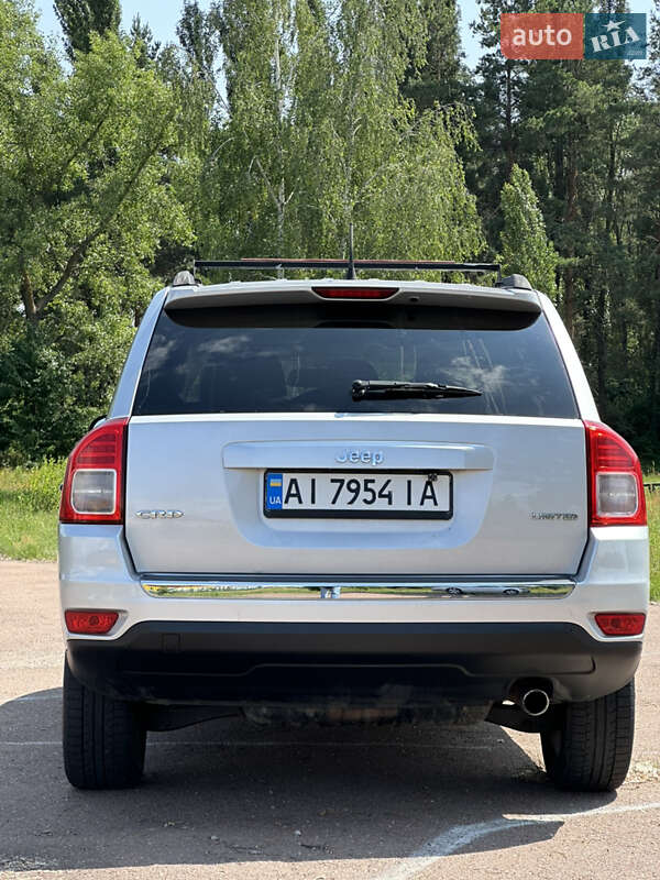 Внедорожник / Кроссовер Jeep Compass 2011 в Киеве