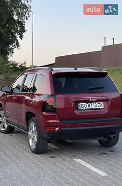Позашляховик / Кросовер Jeep Compass 2014 в 