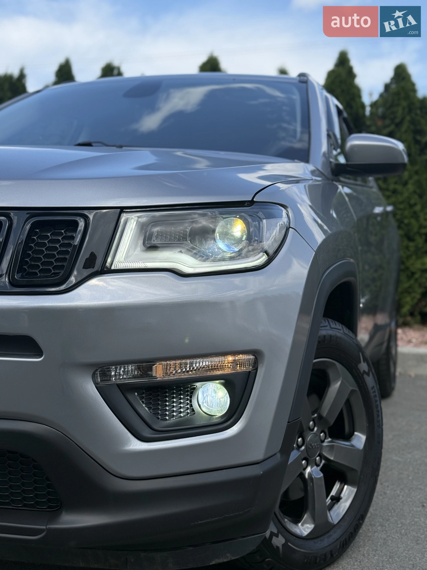 2017 Jeep Compass - мініатюра 3