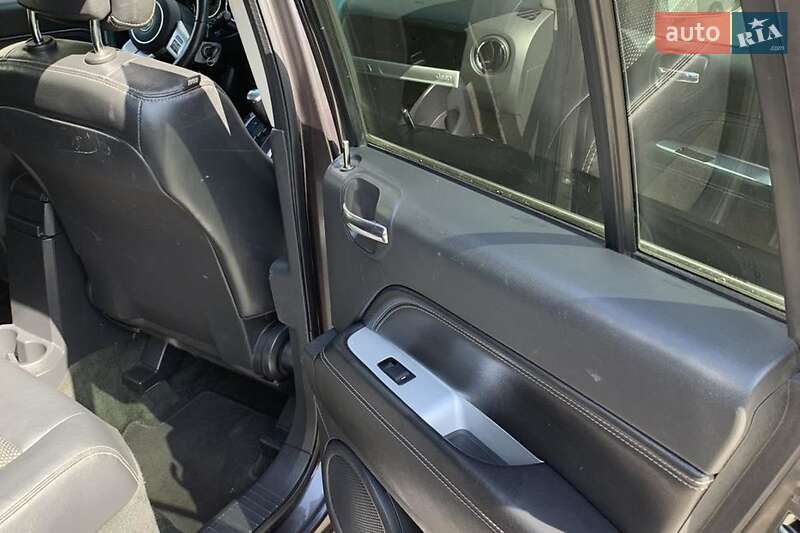 Внедорожник / Кроссовер Jeep Compass 2016 в Черкассах