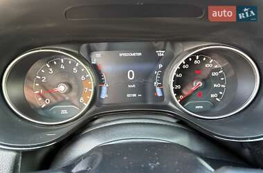 Внедорожник / Кроссовер Jeep Compass 2020 в 