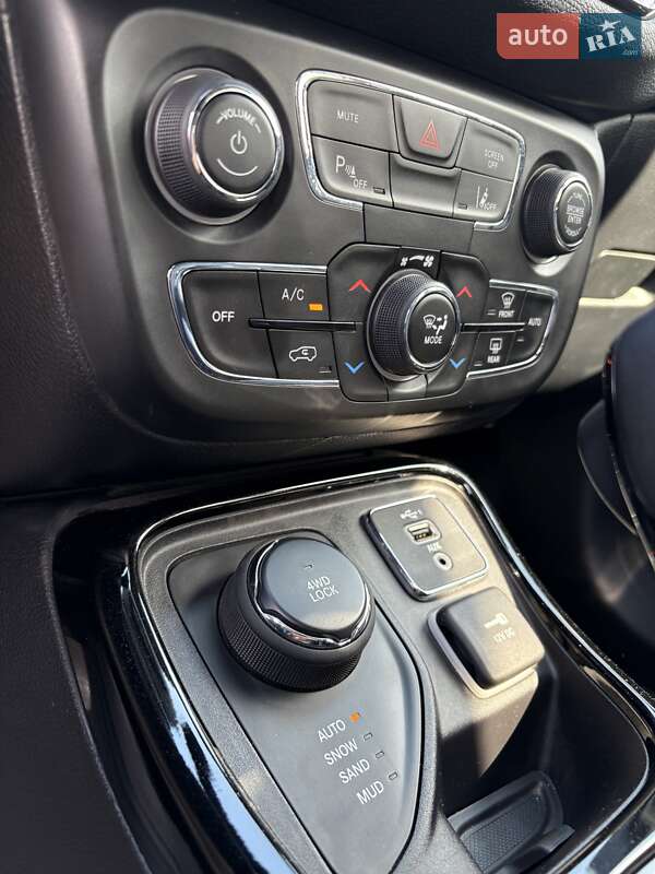 Внедорожник / Кроссовер Jeep Compass 2020 в Львове